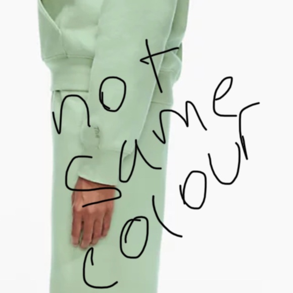 TNA Cozy AF Fleece Sweatpants - Picture 9 of 13